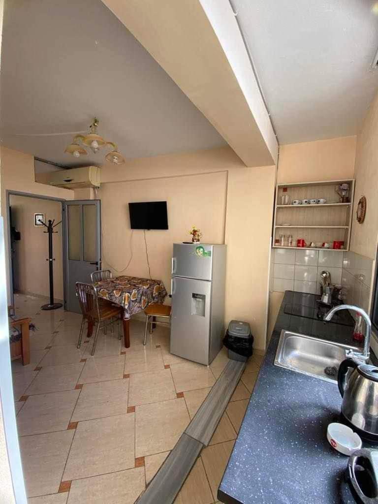 Koli Apartaments Sarande Luaran gambar